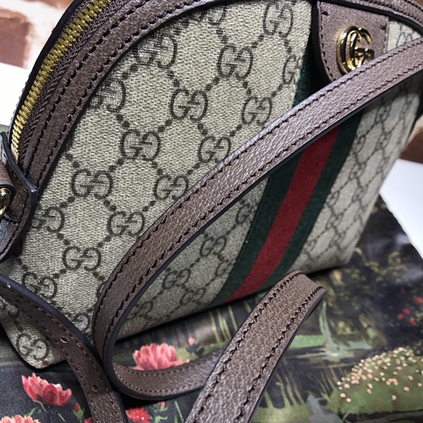 グッチバッグ素材ディテール